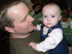 July 15/07 - Isabel with daddy